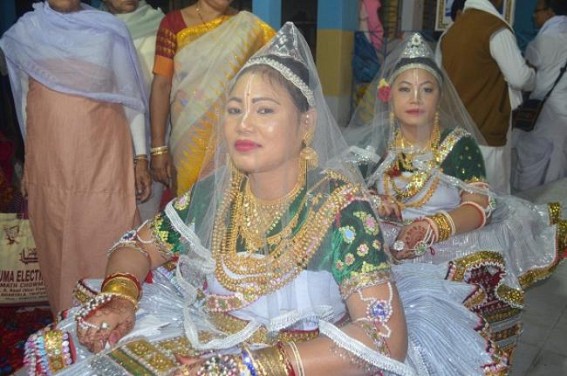 Tripura celebrates Rash-Yatra Tripura celebrates Rash-Yatra